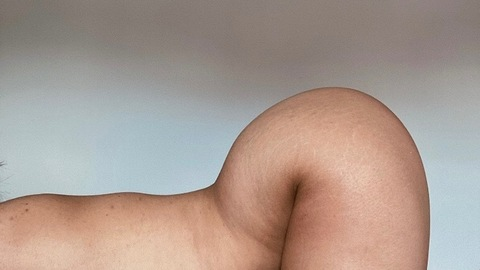 zena.avery header picture leakfans.com